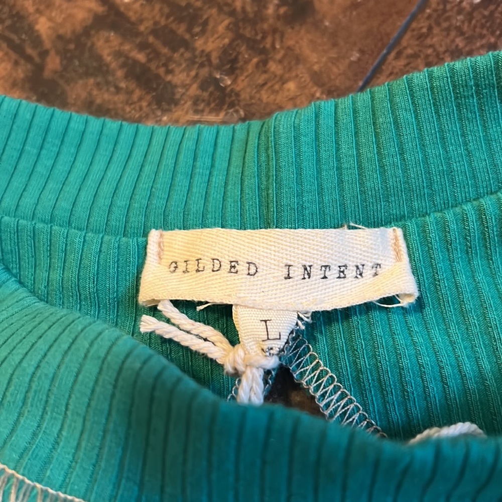 High Neck Ribbed Tank Top - Picture 4 of 8